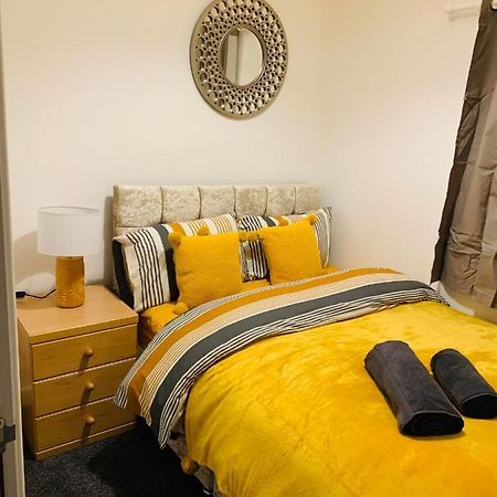 City Blessed Aptm 3 With Free Parking North Shields Exteriör bild